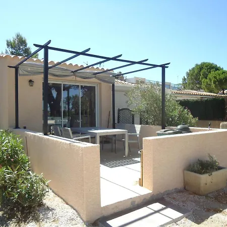 T2 Avec Terrasse Et Parking - Proche Des Thermes - Fr-1-503-147 Apartment *