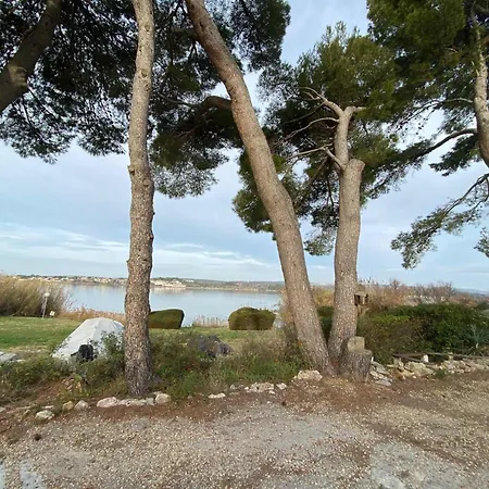 Apartment T2 Avec Terrasse Et Parking - Proche Des Thermes - Fr-1-503-147 Balaruc-les-Bains