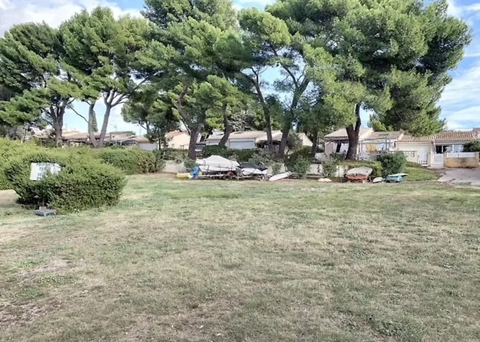T2 Avec Terrasse Et Parking - Proche Des Thermes - Fr-1-503-147 Balaruc-les-Bains