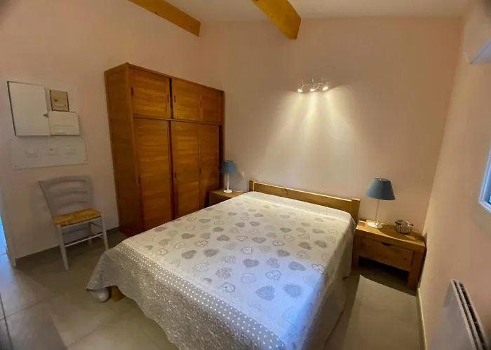 T2 Avec Terrasse Et Parking - Proche Des Thermes - Fr-1-503-147 Appartement Balaruc-les-Bains